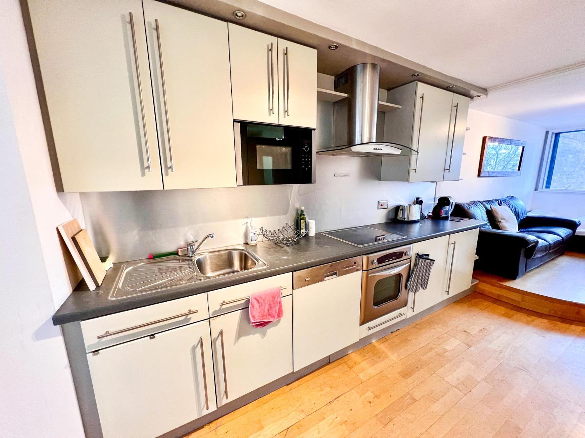 Great River Thames View Entire Apartment In The Most Central Лондон Екстер'єр фото